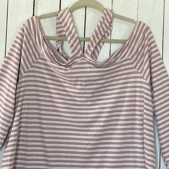 Cato Blouse - Picture 2 of 7